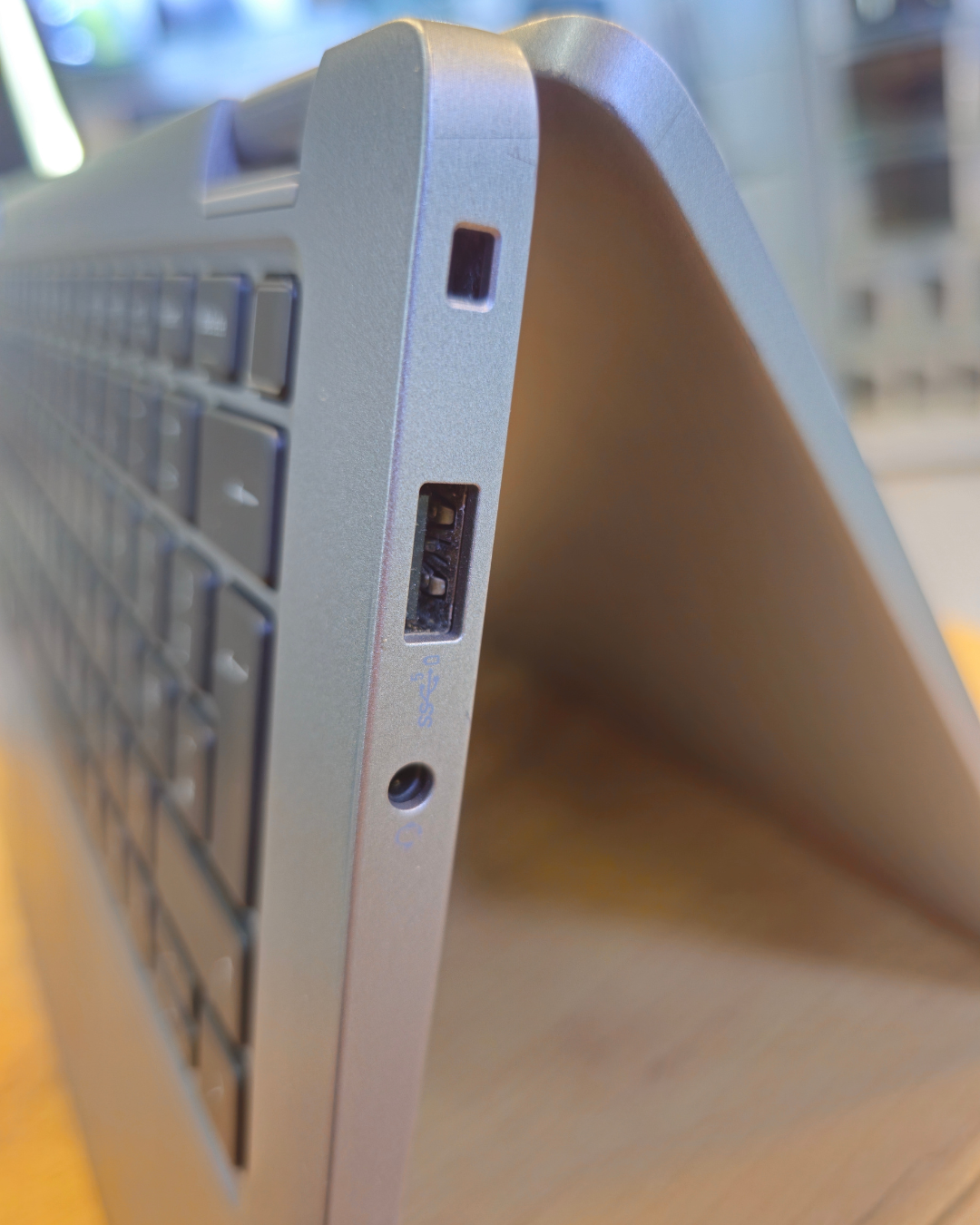 Ordinateur portable Dell Latitude 3340 2 en 1