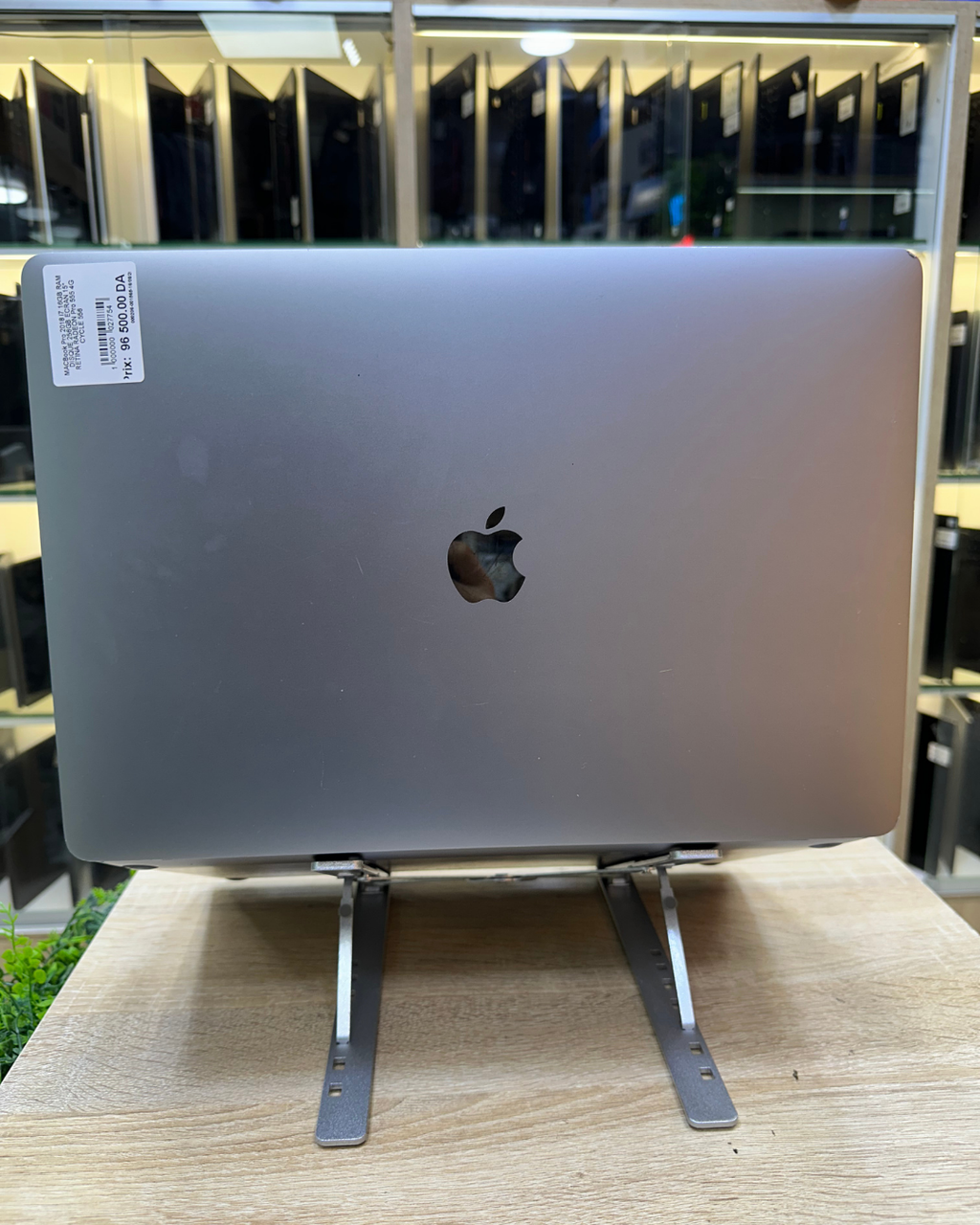 Apple MacBook Pro 2018 A1990